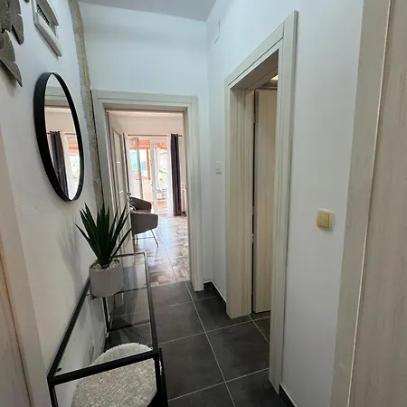 Sandra - Apartmán *