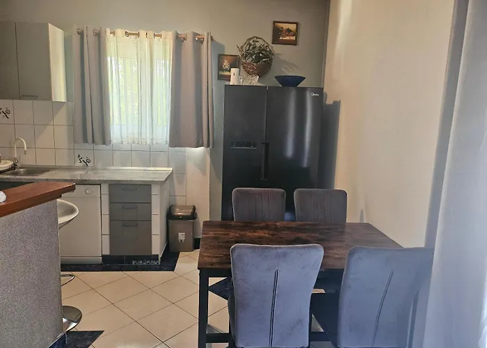 Sandra - Appartement Trogir