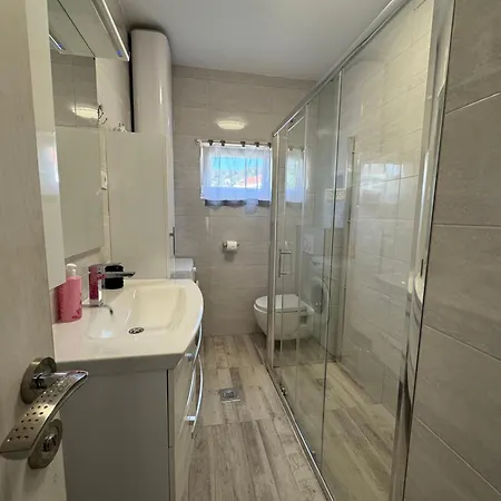 Апартаменты Sandra -