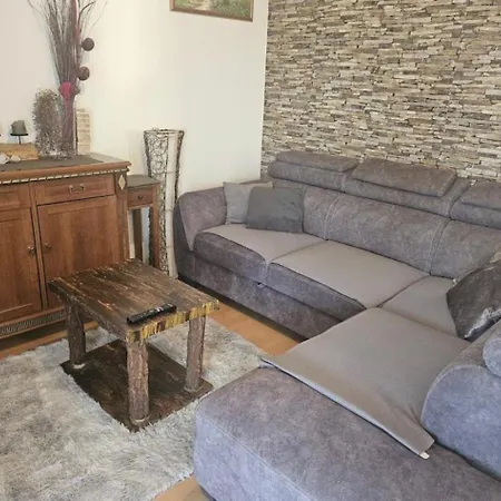 Sandra - Apartment
