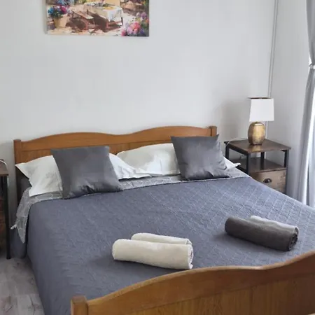 Sandra - Apartment